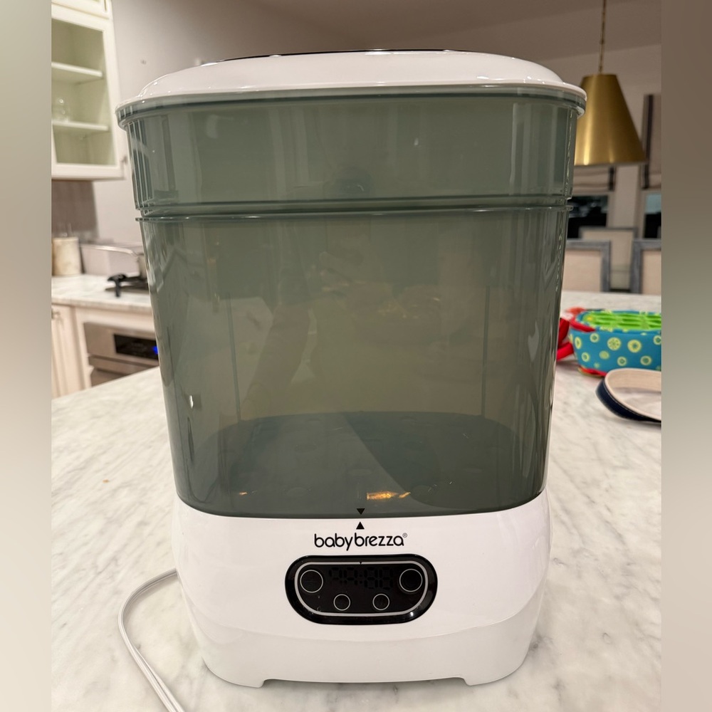 Baby Brezza Bottle Sterilizer